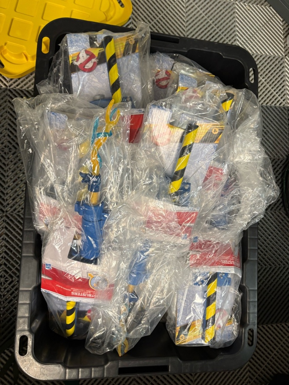 Hasbro Ghostbusters proton blaster